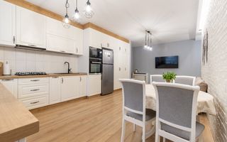 Apartament 3 Camere | 65 mp | Renovat | Parcare | Zona Stadionului - Poză 2