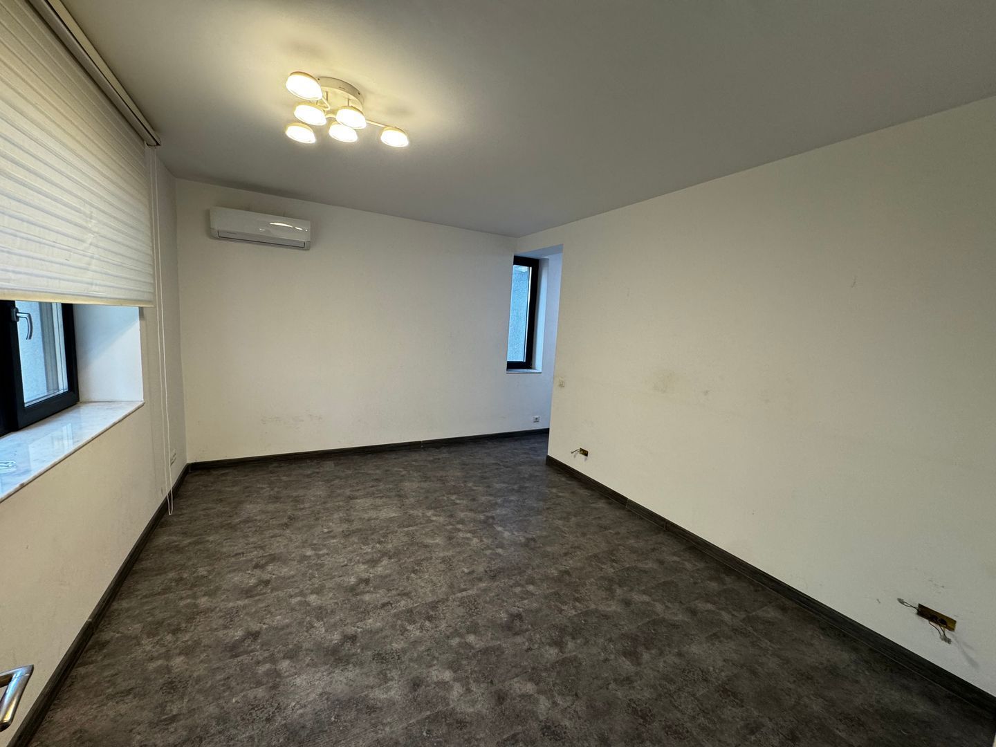 Vila 3 apartamente / 9 camere  Piata Unriii - Parcul Carol IM603 - Poză 15