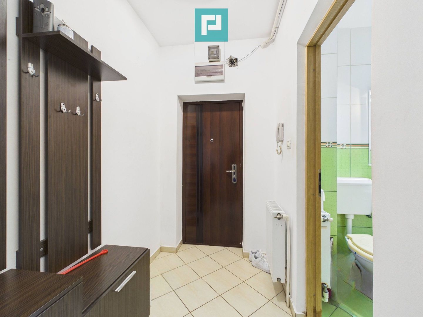 Apartament 43 mp, mobilat, AC, parter, decomandat - Poză 9