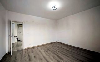 Vilă Individuală cu o curte generoasa zona Aparatorii Patriei - Poză 19