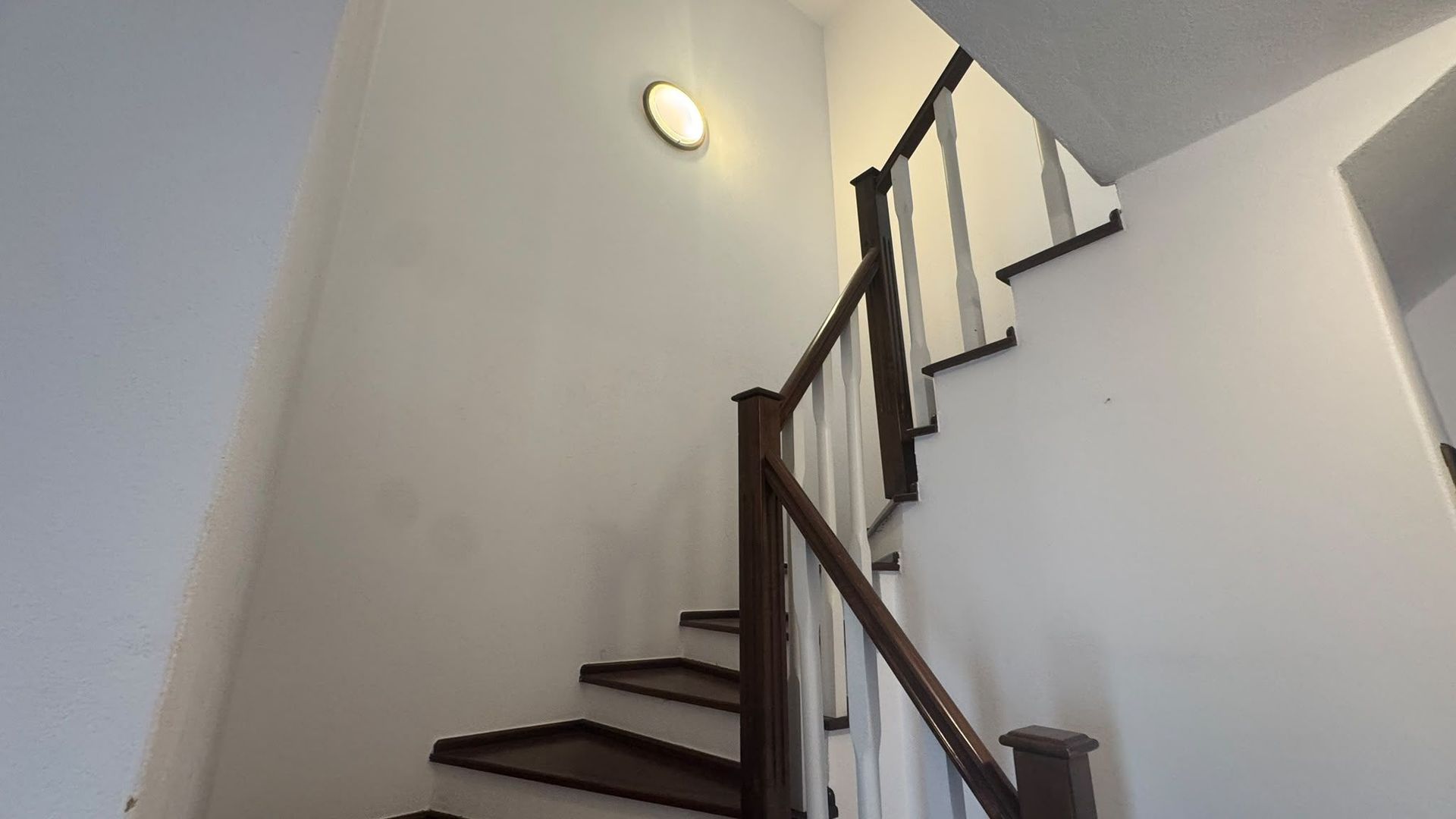 Casă 4 camere de inchiriat, carport, curte 180 mp - C. Arhitectilor - Poză 15