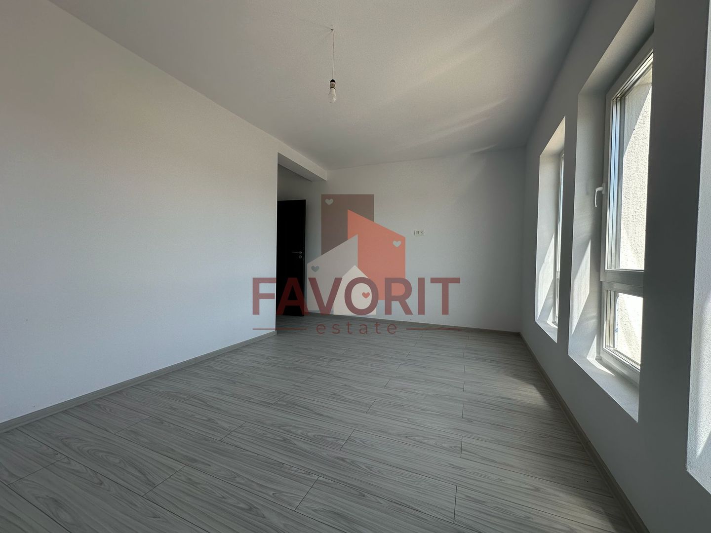 Duplex | Parter + Etaj | Toate utilitatile | Curte generoasa | Sacalaz - Poză 12