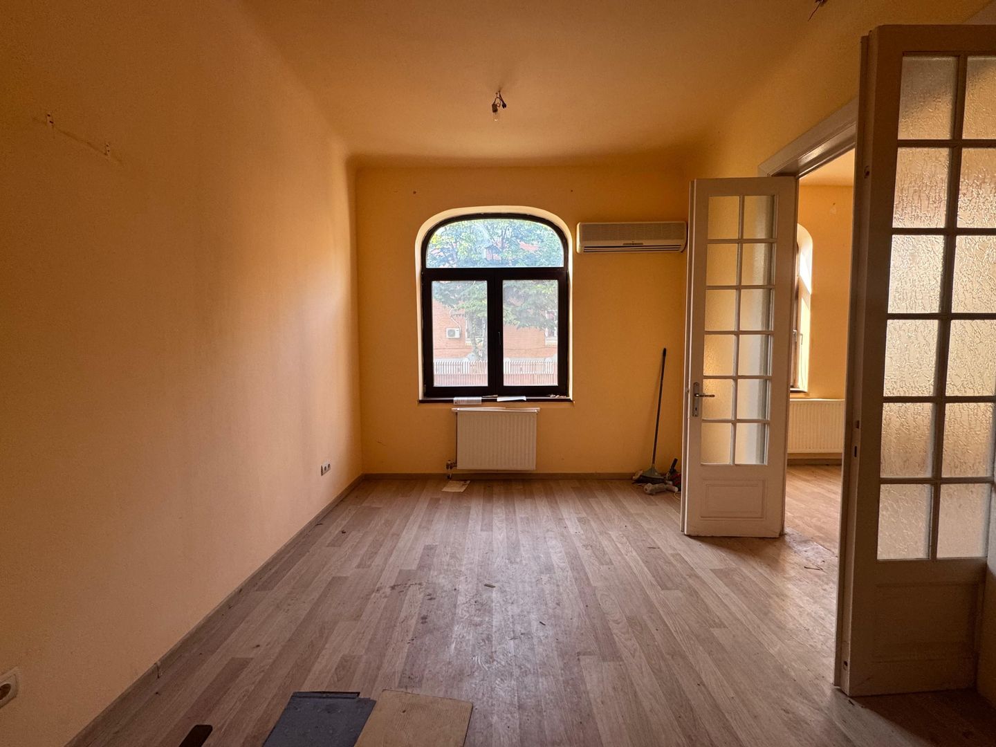 VILĂ CU POTENȚIAL MULTIPLU| CALEA DOROBANȚI - Poză 9