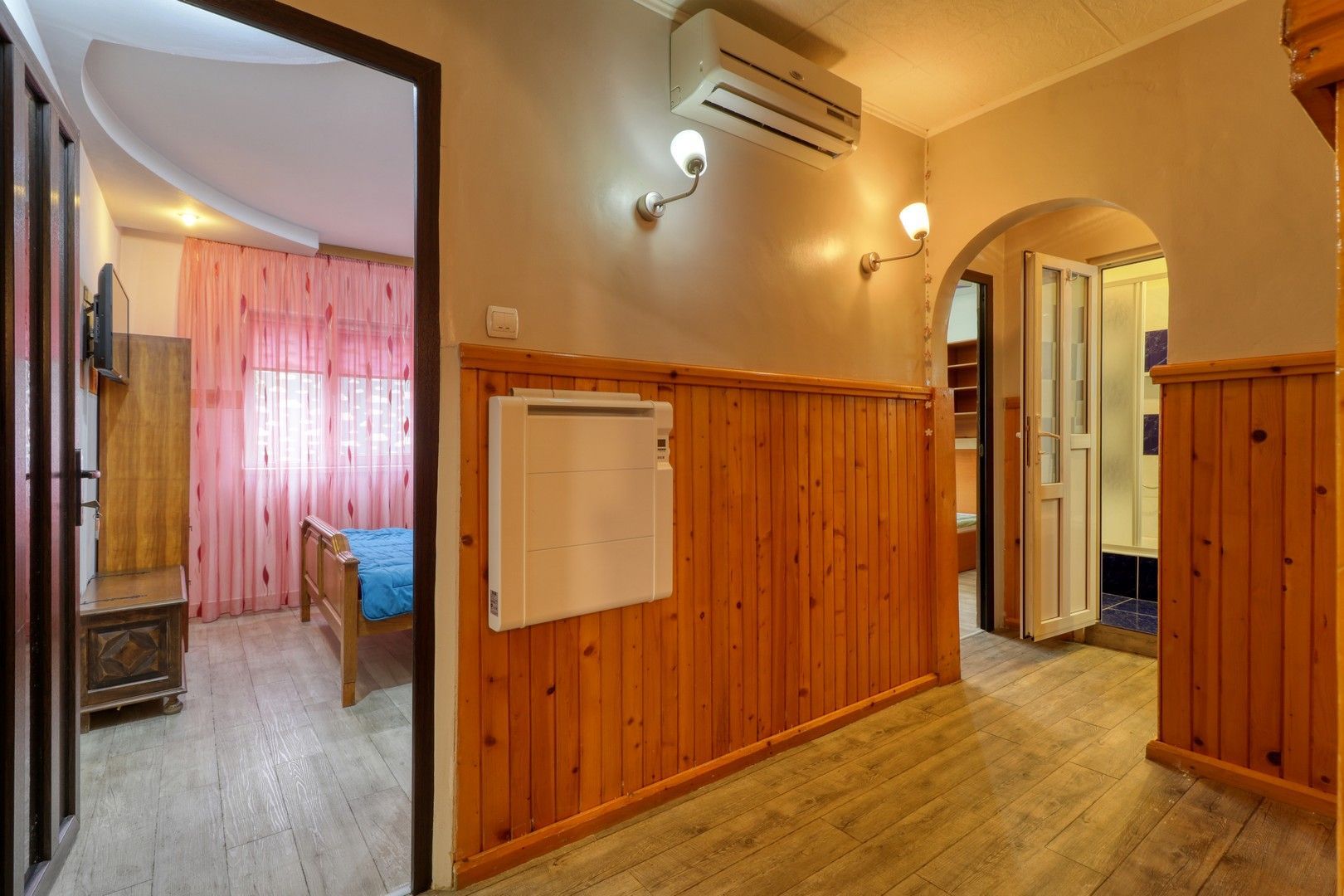 SUPER PRET!-  Apartament 4 camere + boxa si parcare - Comision 0% - Poză 8