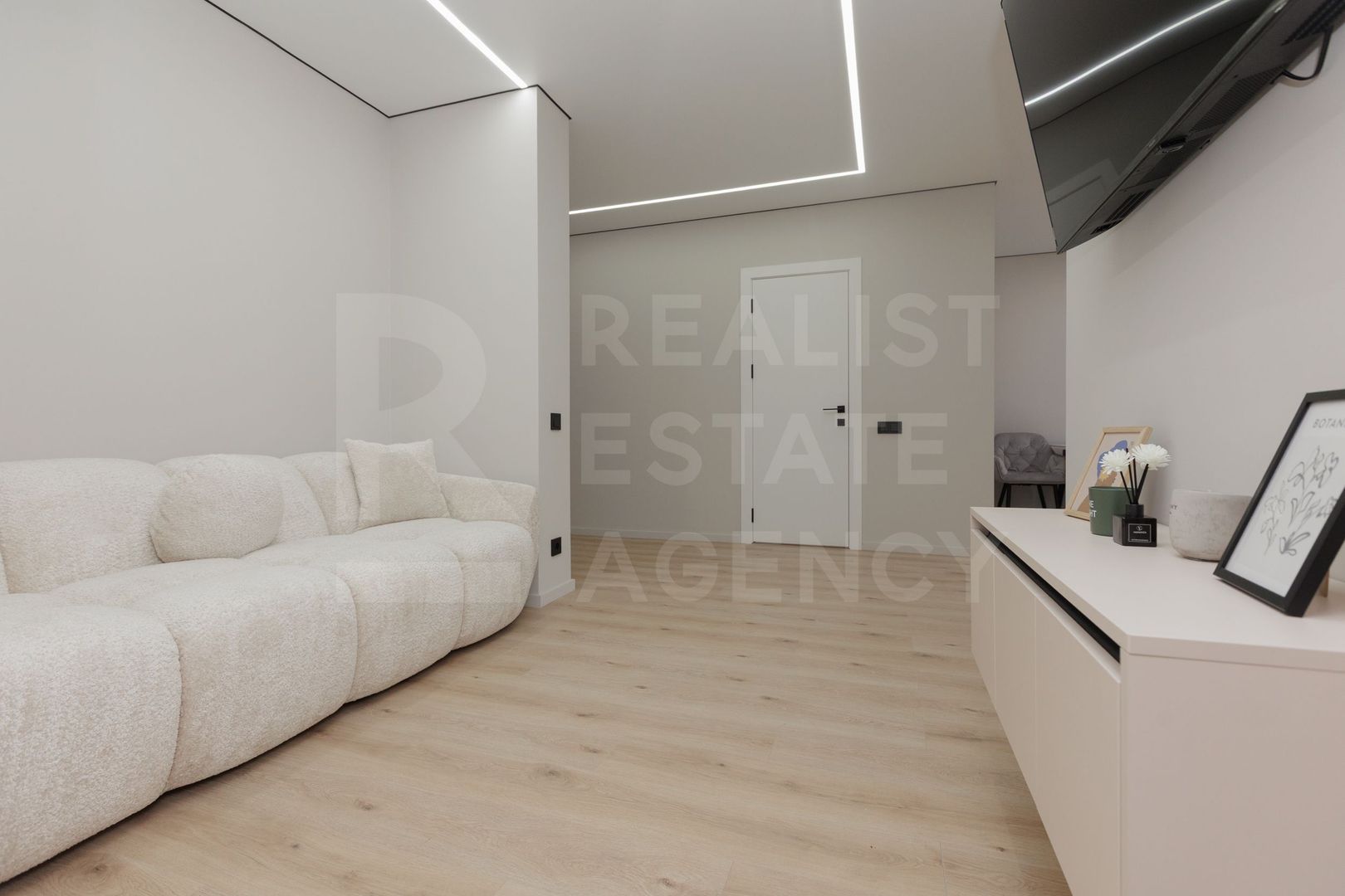 Vânzare, apartament, 3 camere, str. Regele Carol, Durlești - Poză 11