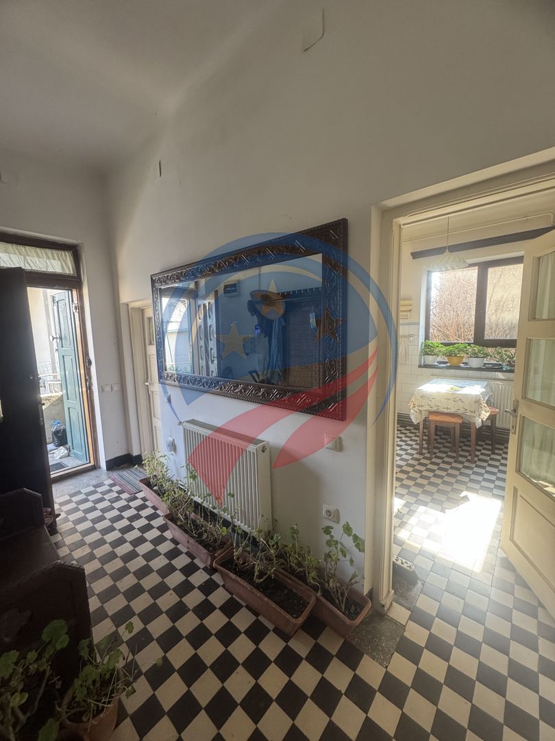 Casa zona Liceul Brancusi - Poză 15