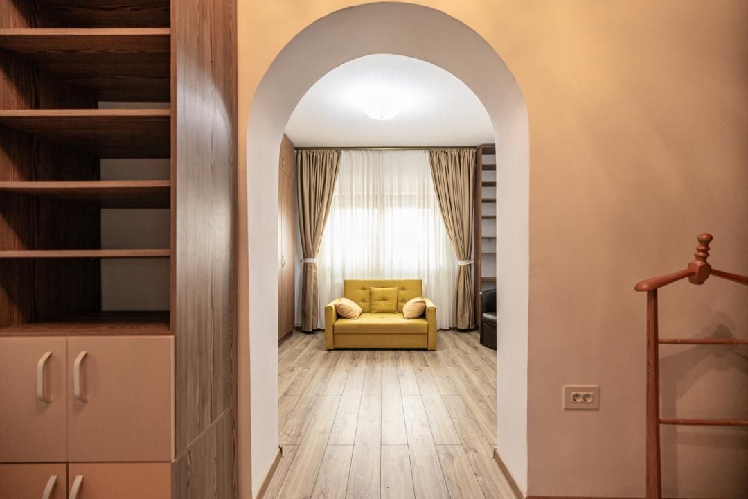 Casa parter, renovata, mobilata, gradina amenajata, str Petofi Sandor-Dumbravita - Poză 13
