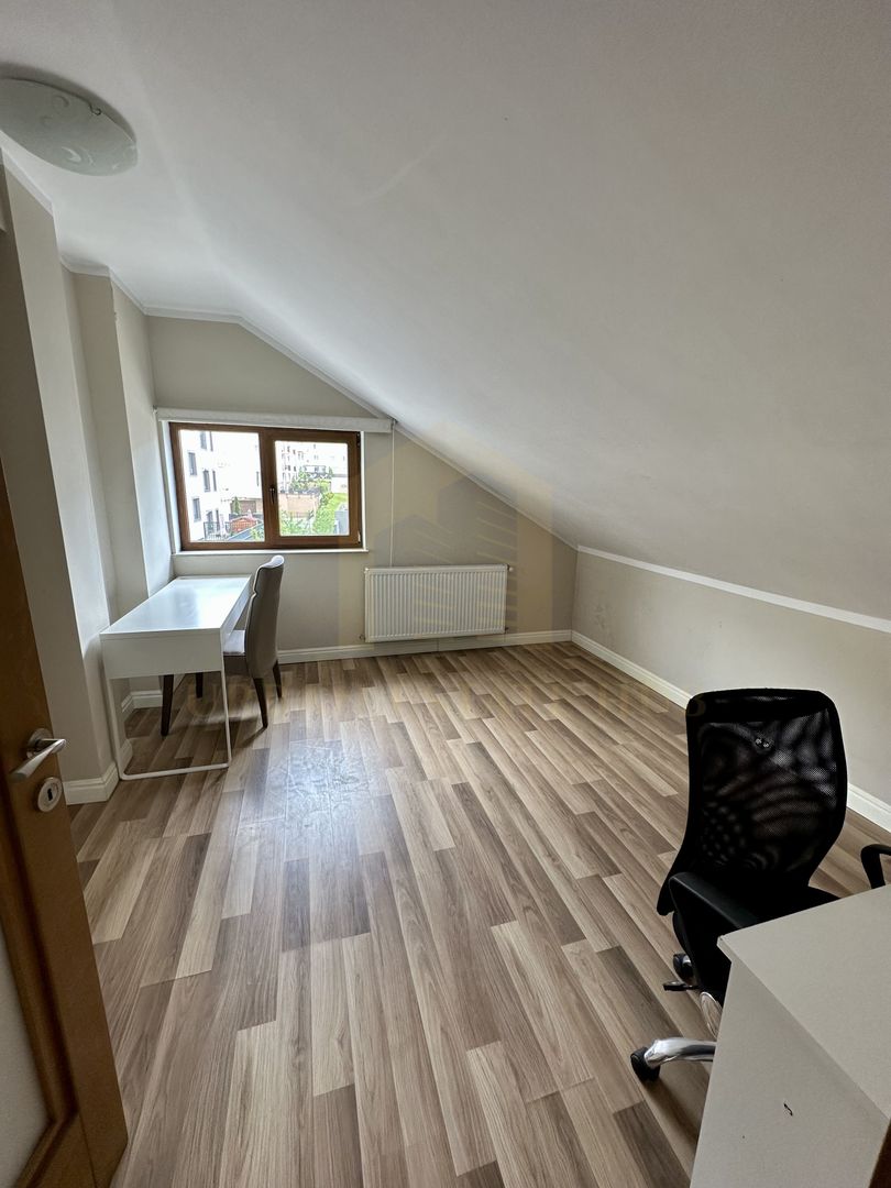 Vanzare apartament 4 camere, zona Grand Hotel Italia - Poză 7