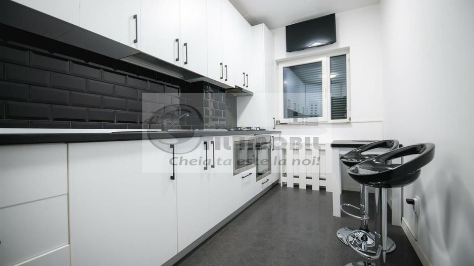 Apartament 3 camere de lux în Copou – Mobilat complet Pret 235,000 € - Poză 12