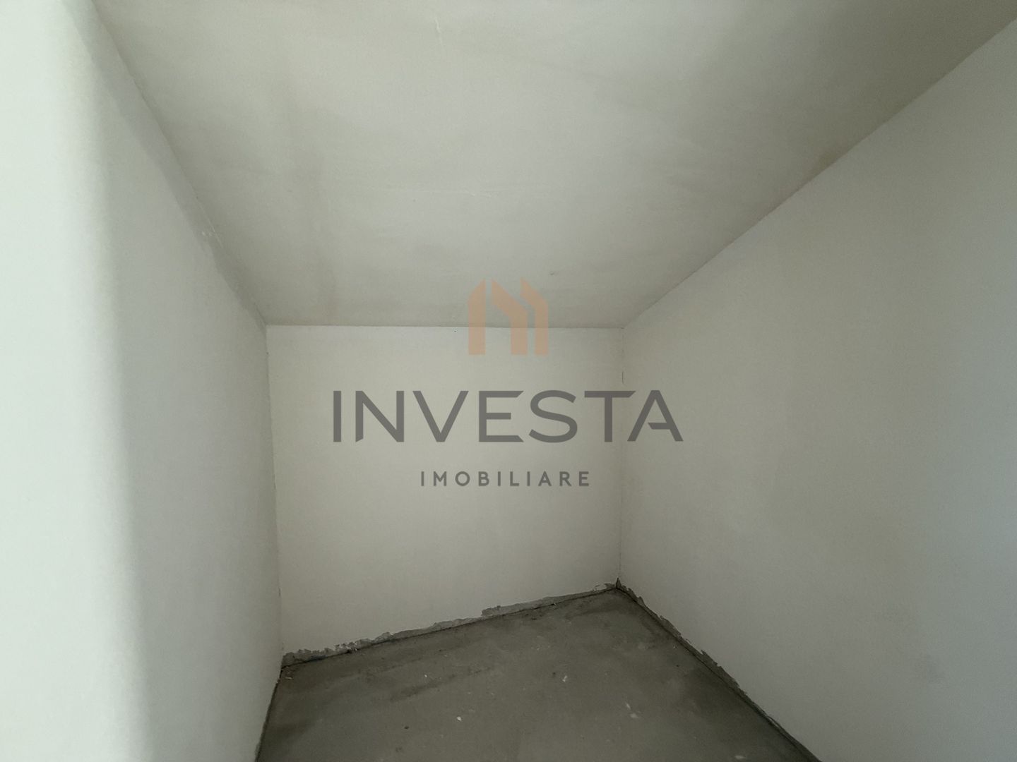 Duplex cu teren de 250 mp zona Baza Sportiva Gheorgheni. - Poză 11