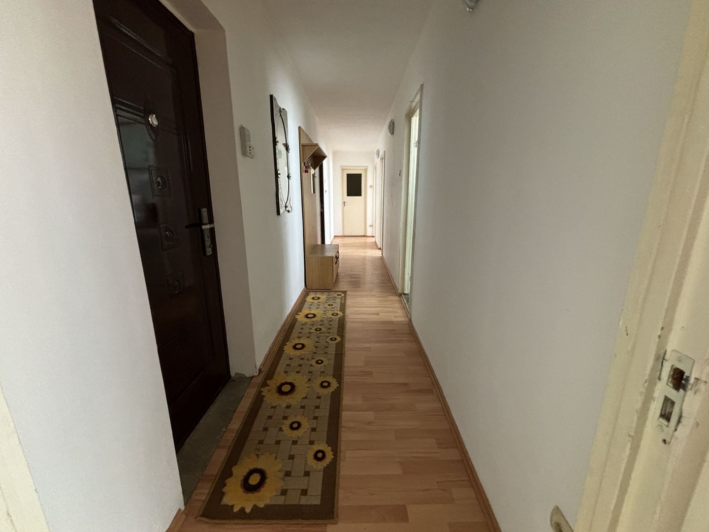 Apartament 3 camere decomandat 73 M² - Poză 6