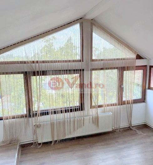 De inchiriat apartament cu 2 camere, Micro 13, et. 5, 300 euro - Poză 3