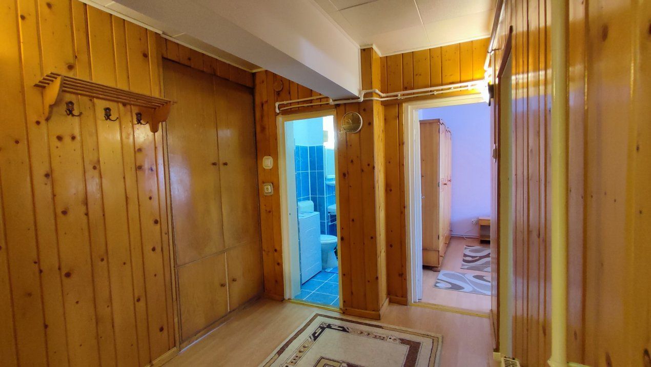 De Inchiriat Apartament 2 camere Republicii Etaj III - Carei-Comision 0% chiriaș - Poză 4