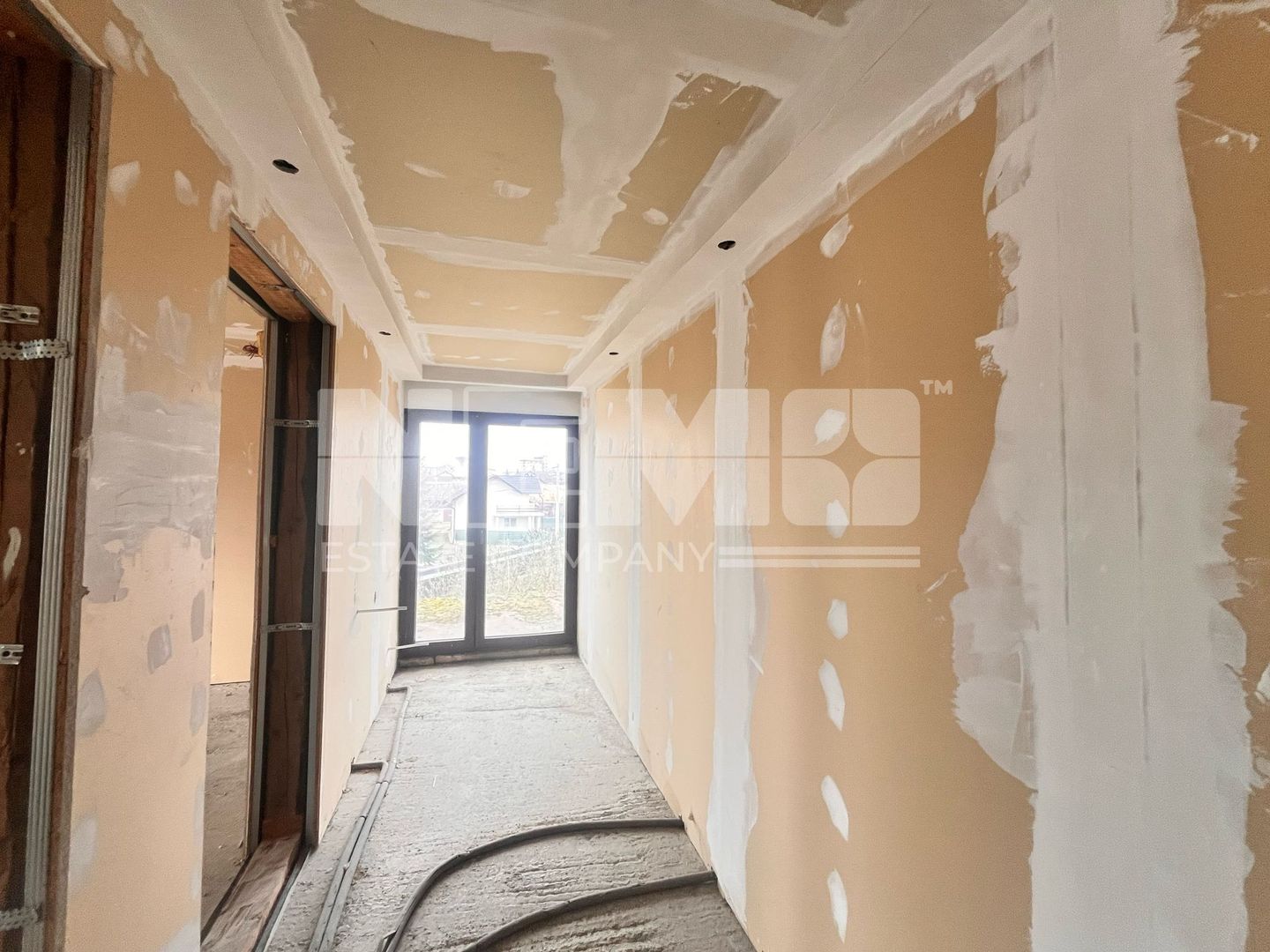 Vanzare/Inchiriere Penthouse +Pod  6 Camere 227 Mp I Suceava/Scheia - Poză 9