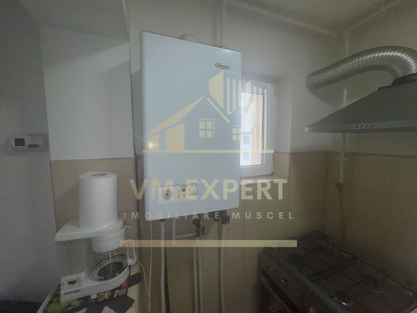 APARTAMENT 3 CAMERE ETAJ 4 VISOI - Poză 11