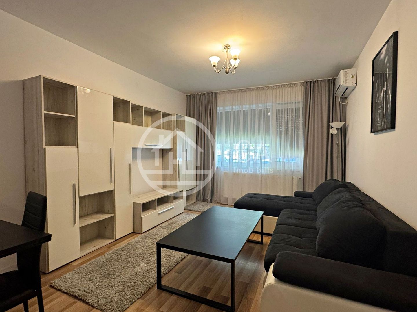 Apartament de închiriat cu 3 camere în Prima Universității, Oradea - Poză 6