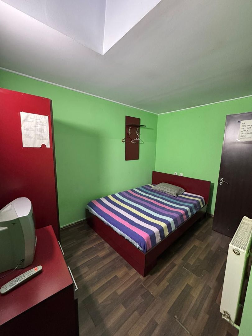 Hotel de inchiriat, 25 camere, 25 bai, receptie,T719 - Poză 2