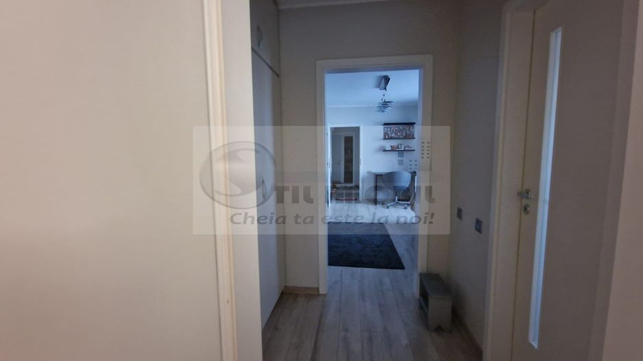 Liber, mobilat modern, apartament 3 camere, Tatarasi Posta, etaj 3/4 - Poză 12