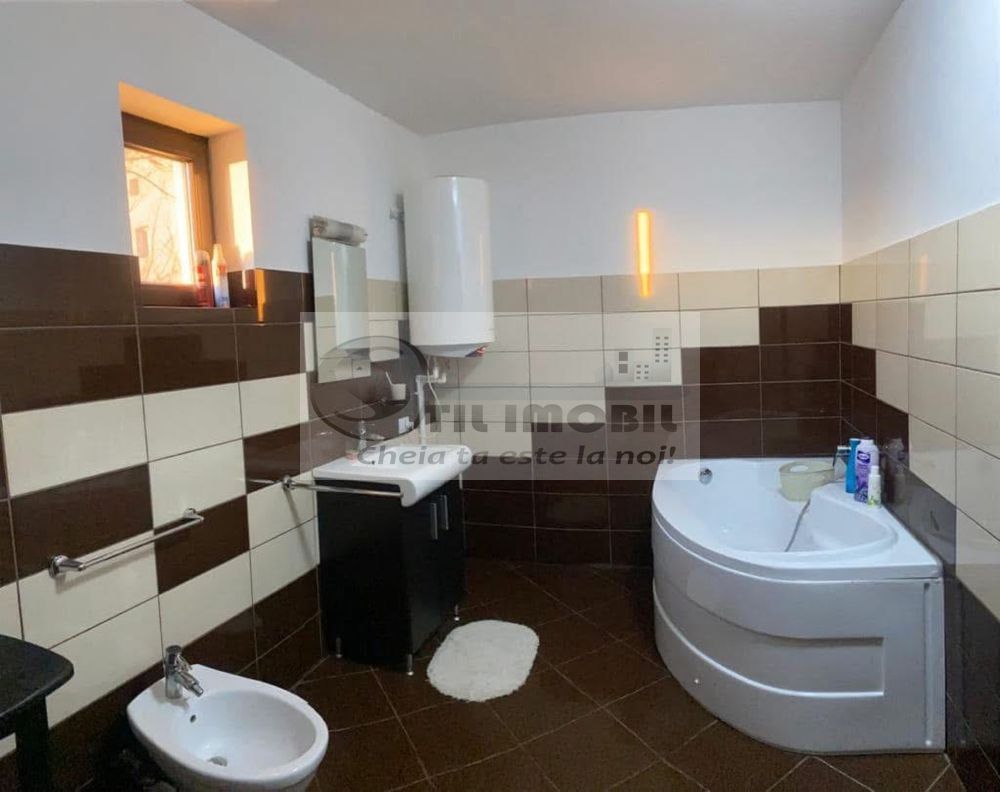 Casă de închiriat Miroslava - 1500 euro - Poză 6