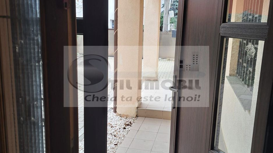 CASA/VILA  ZONA CENTRALA - 1100 euro - Poză 16