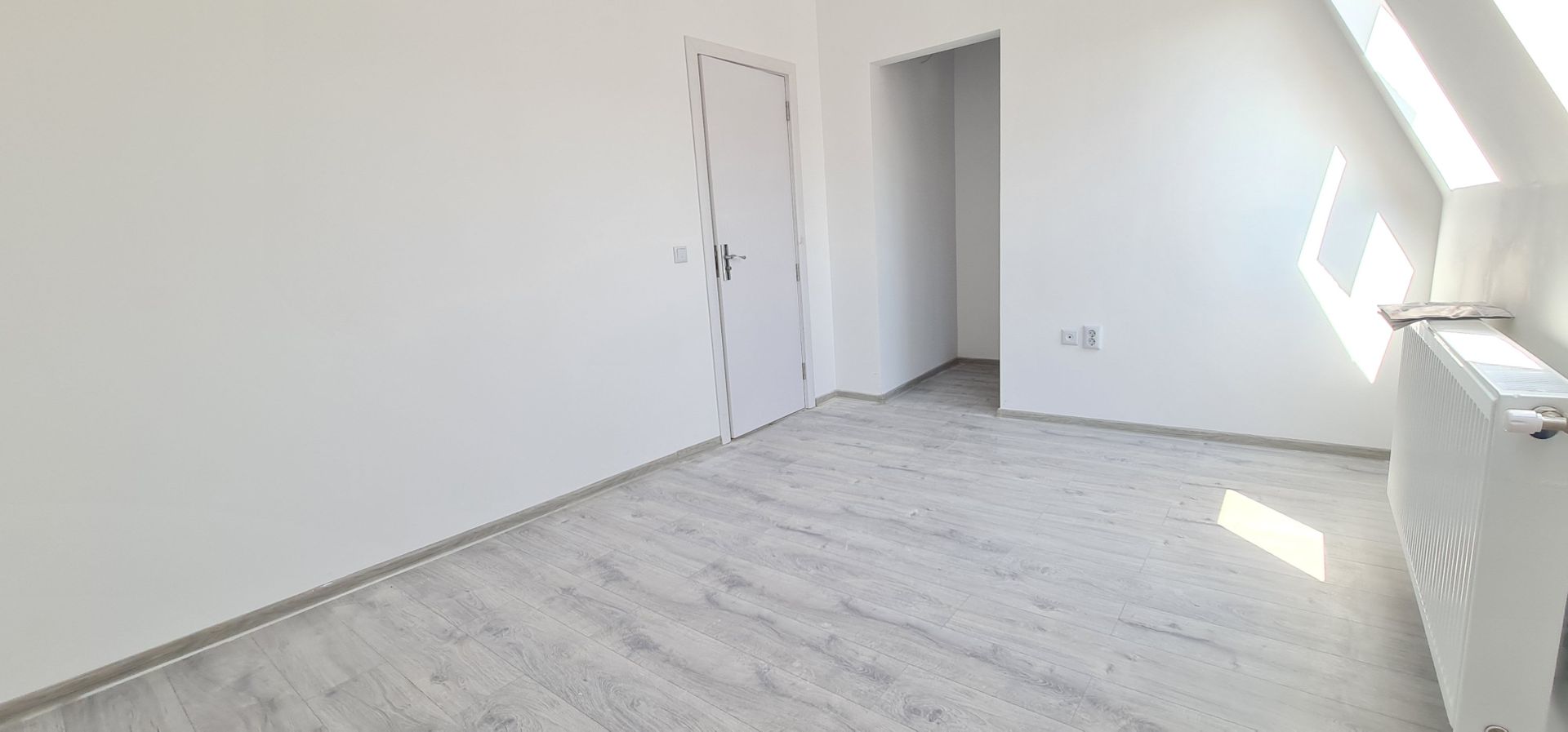 Casa finalizata intabulata in Cartier Izvor Tarlungeni Brasov - Poză 11