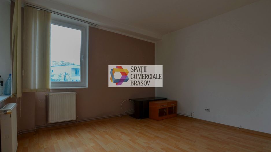 Apartament cu trei camere, zona Centrul Civic - AFI 87 mp - Poză 9