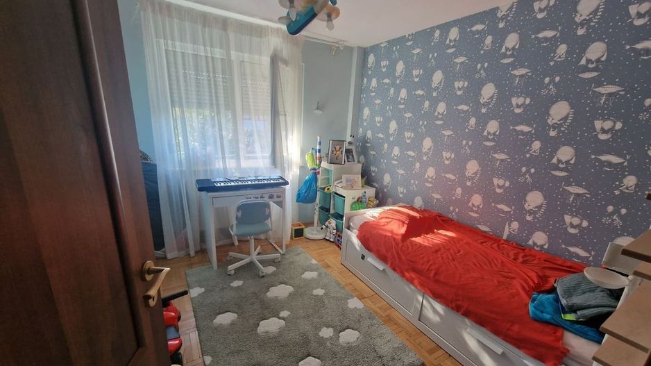 Apartament 4 camere –Puskin, Craiova - Poză 2