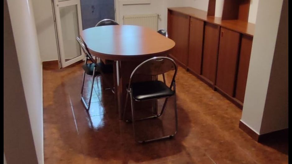 Inchiriere apartament 3 camere Rahova - Modoran Ene - Poză 2