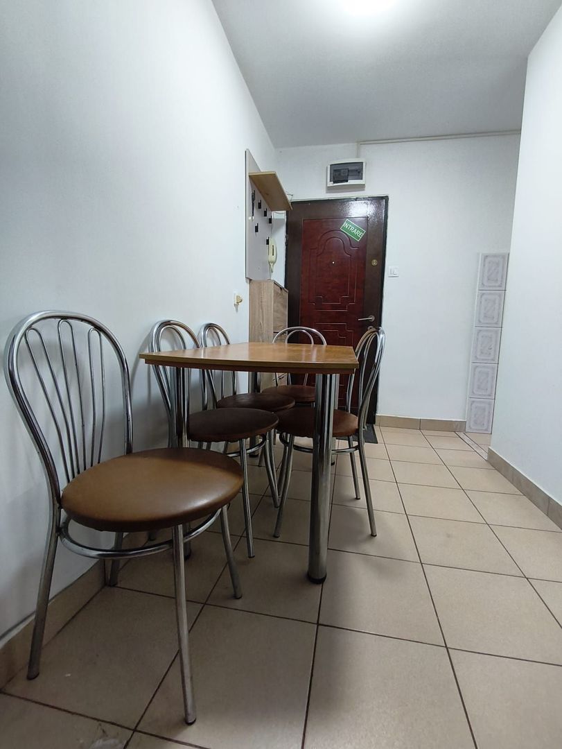 Soarelui-Parcul Pădurice | 2 Camere | Renovat complet | Centraa proprie | Etaj 2 - Poză 4