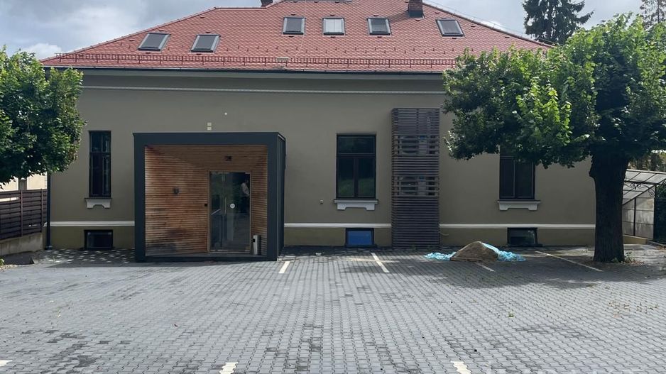 Casa superba ideala sediu firma  ! - Poză 15