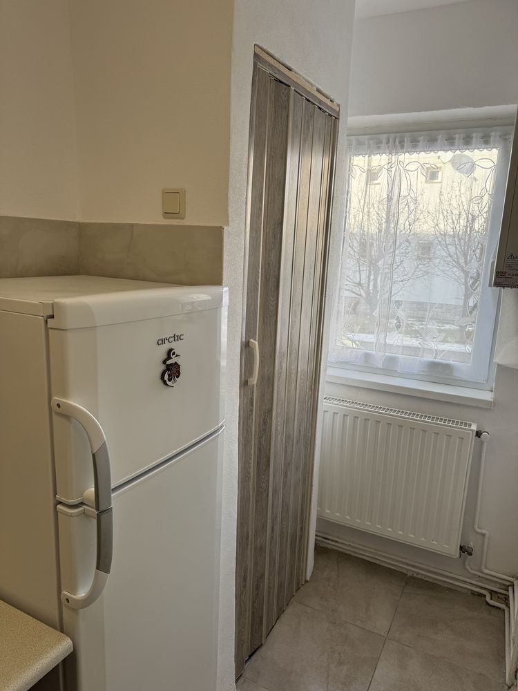 APARTAMENT 1 CAMERA PRIMA INCHIRIERE | ZONA STRAND | BARSEI - Poză 7