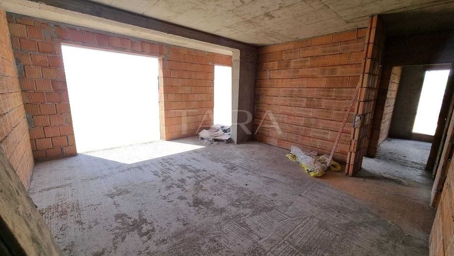 Apartament spațios cu 3 camere, Baciu – zona Restaurant Regal - Poză 2