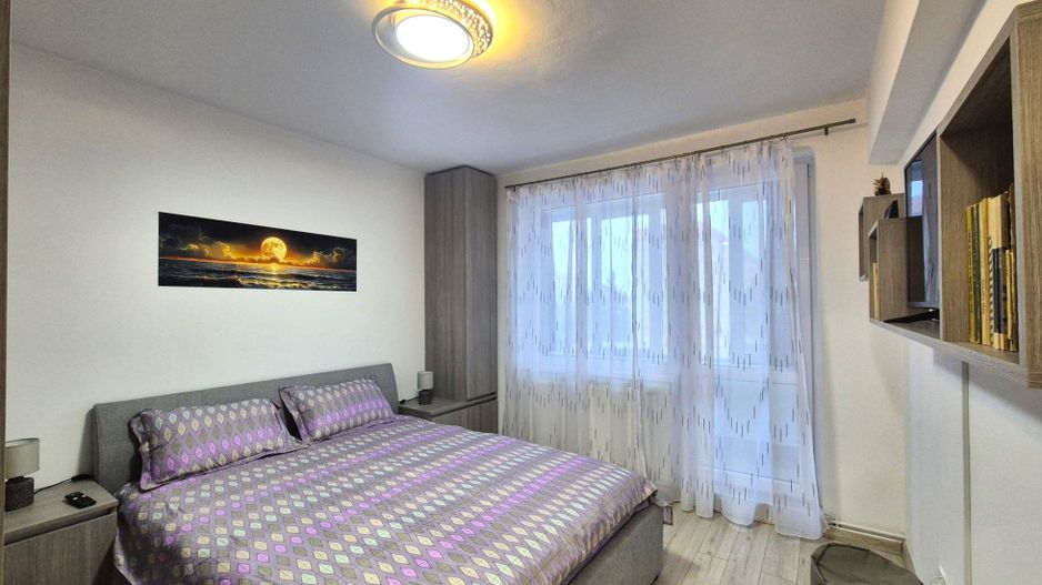 Centru Civic, apartament la cheie, mobilat și utilat,,totul nou - Poză 3