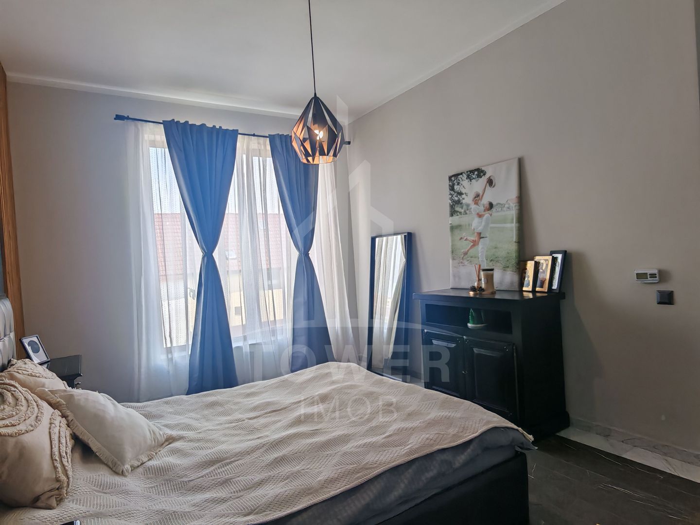 Apartament tip Penthouse cu intrare separată – Șelimbăr, zona Pictor Brana! - Poză 9