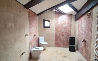 Proprietate amplă cu două case și teren generos, Brașov – str. Cariere - Poză 8