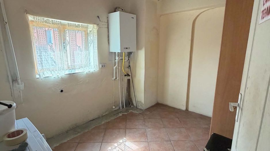 Casă / Vilă cu 5 camere de vânzare în Cetate, Alba Iulia - Poză 6