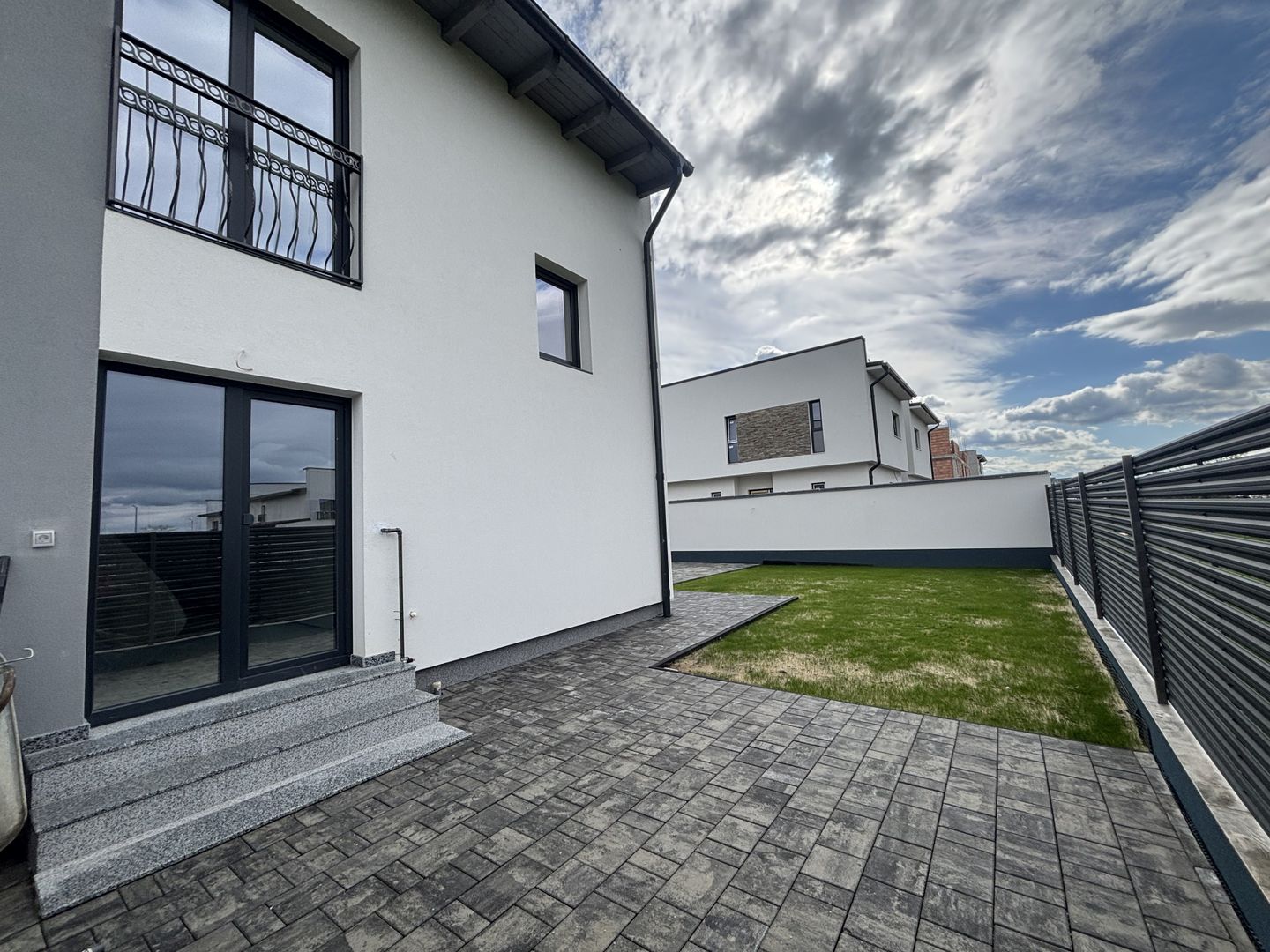 Casa 4 camere, curte generoasă – Șelimbăr Triajului - Poză 24