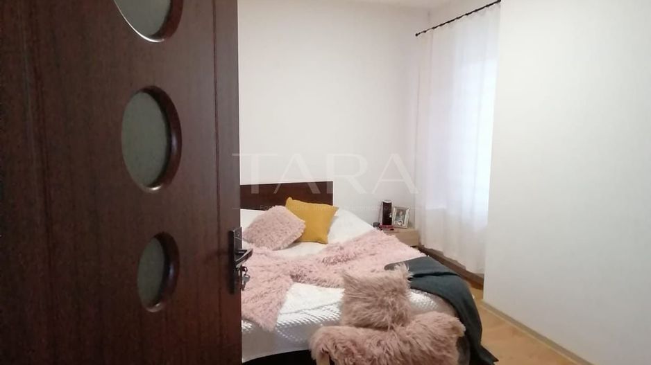 Apartament cu 2 camere de vânzare, Floresti - Poză 3