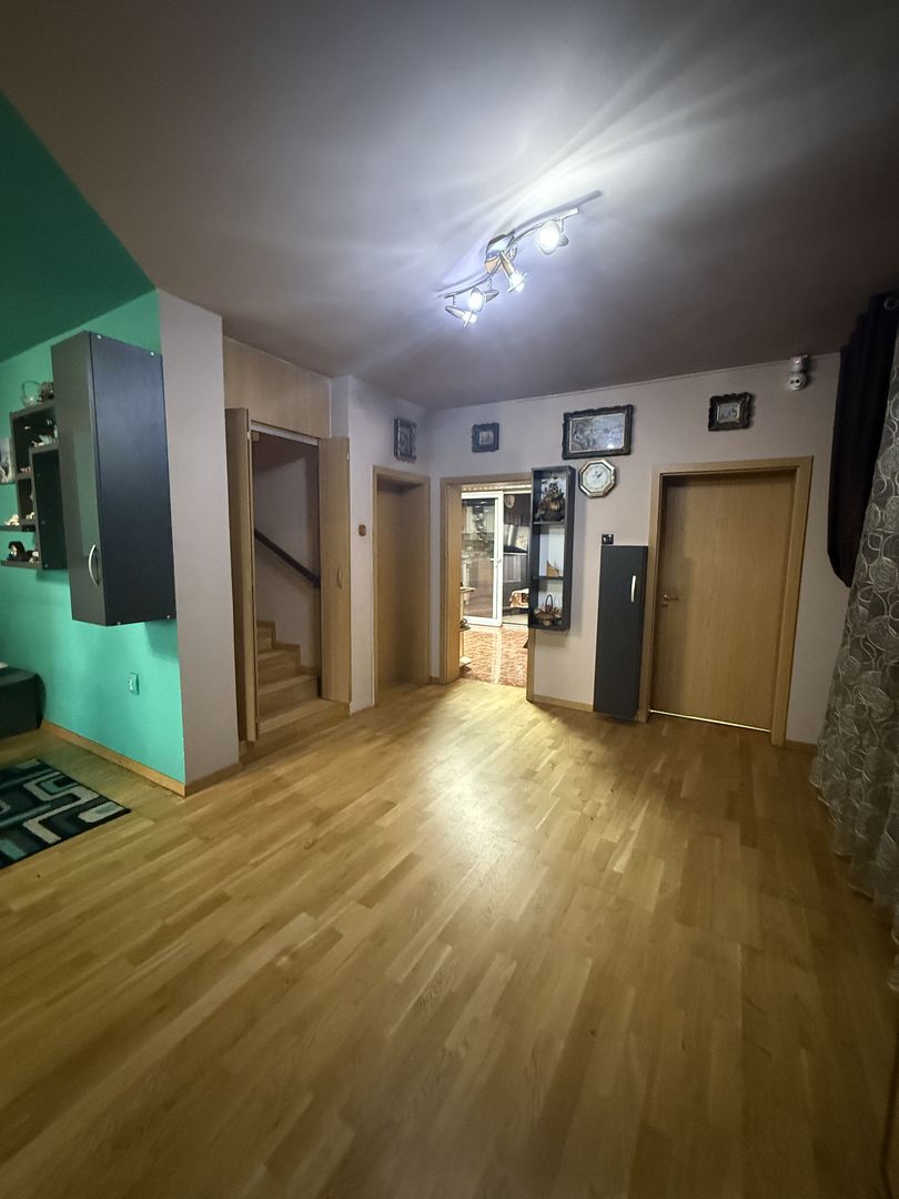 asă de vânzare în zona– spațioasă, eficientă și excelent poziționată - Poză 8