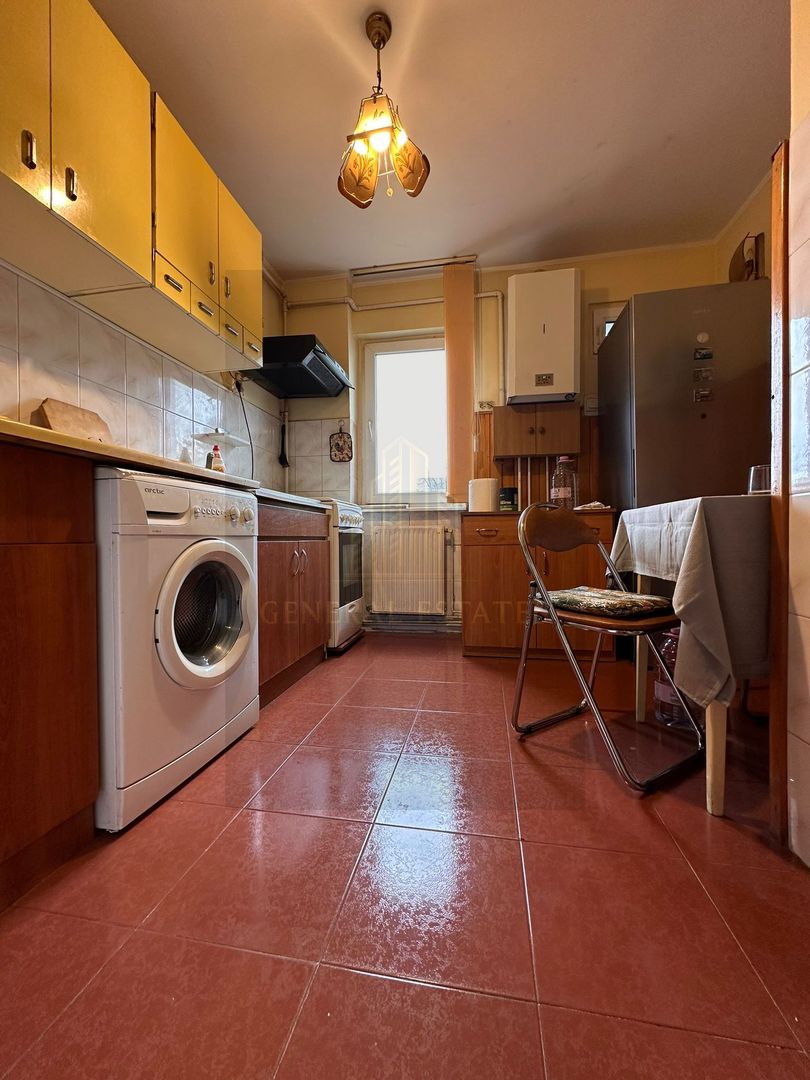 Apartament spre vanzare cu 2 camere – zona Planetelor, Brasov - Poză 5