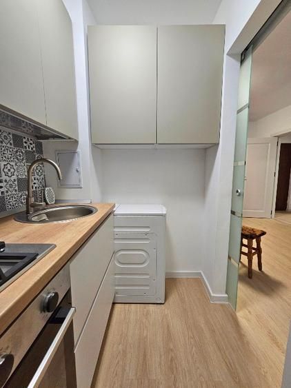 Apartament 2 camere. Decomandat. Cu Parcare.  La 5 min metrou Aparatorii Patriei - Poză 4