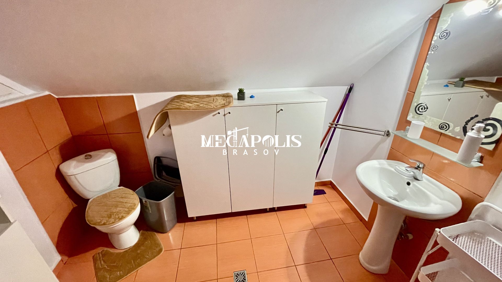 Casă 4 camere | Locație excepțională | Singur în curte | GARAJ - Poză 27