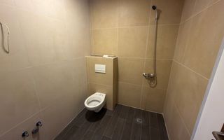 Disponibil imediat. Bloc nou - Poză 7