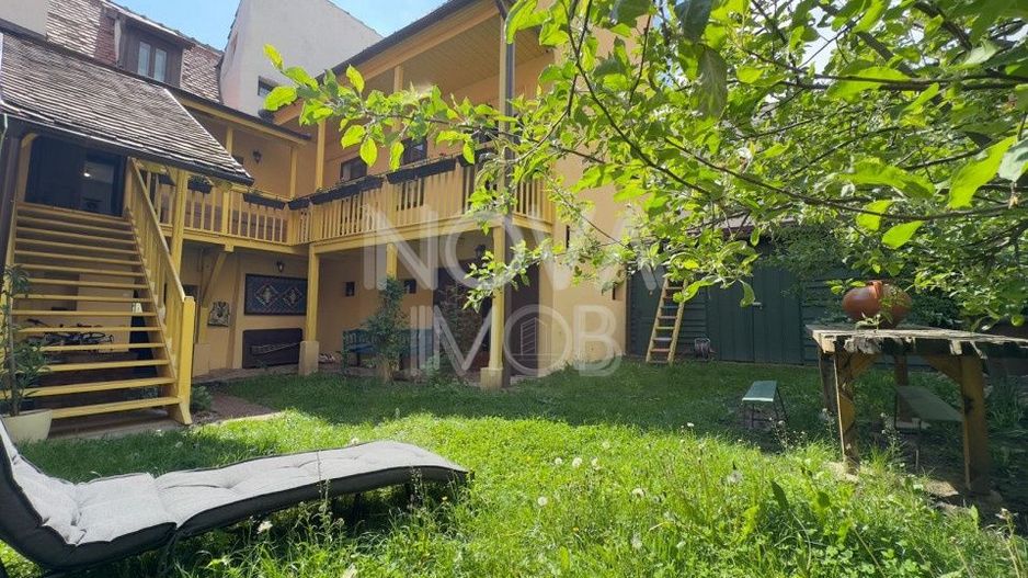 CASA INDIVIDUALA IN CENTRUL ISTORIC AL SIBIULUI - Poză 26