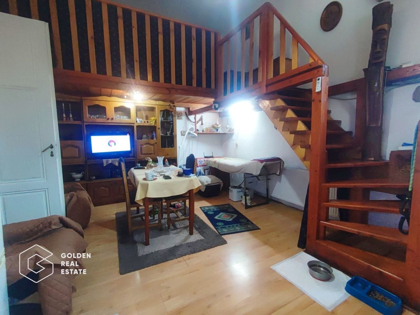 Apartament la etajul 1, vedere spre pietonala, str. Metianu - Poză 4