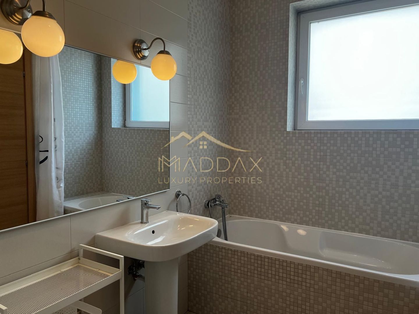 Apartament 3 camere /120 mp/ in complex Laguna Residence Lacul Tei / parcare - Poză 29