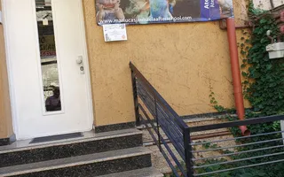 Vilă Cartierul Vitan / destinatie birouri sau activitati comerciale - Poză 12