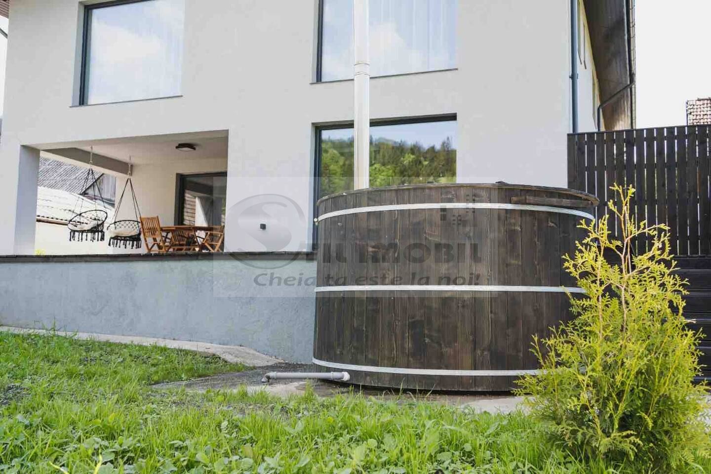 Pensiune de vanzare Voronet - 6 camere - 7 bai - Poză 14