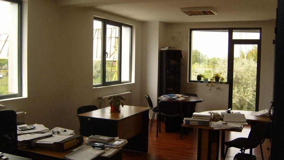 spatiu comercial/clinica/camin de batrani - Poză 4