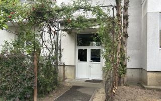 BRASADAS vinde ap 2 cam CARAMIDA etaj 4/4 Solidarității. - Poză 1